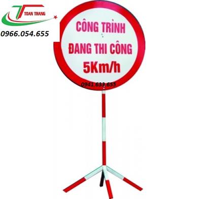 Biển tròn công trình đang thi công