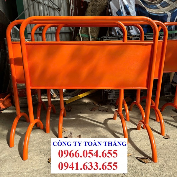 Biển báo công trình